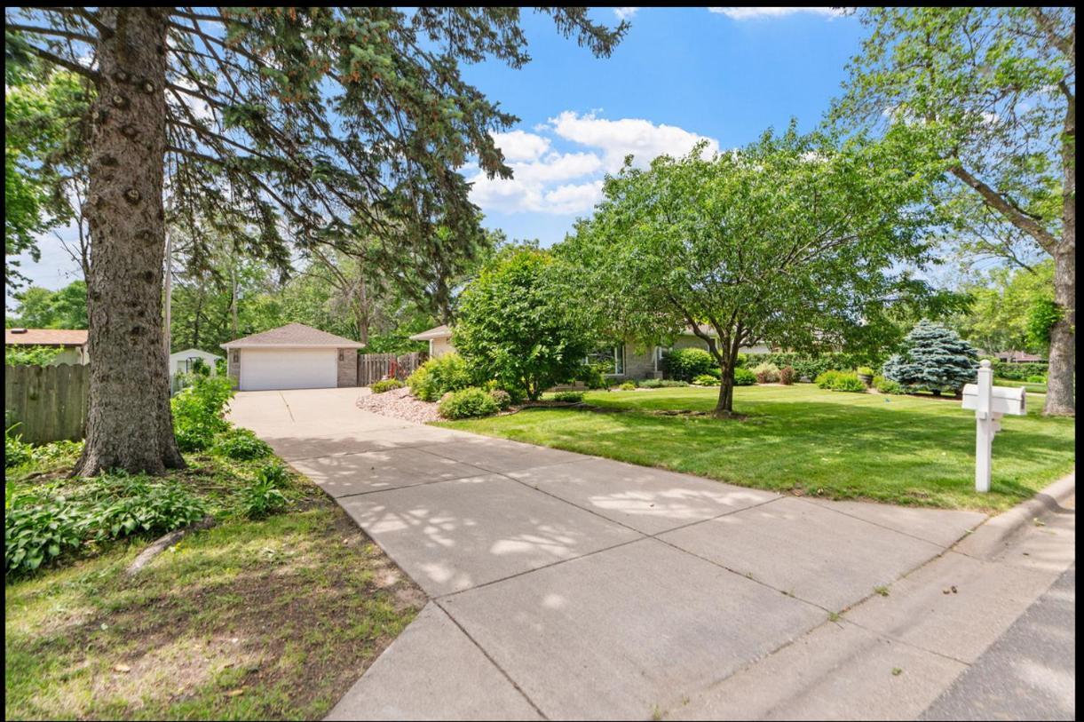 Cottage Grove Haven, Spacious 4-Bed, 3 Baths Retreat Extérieur photo